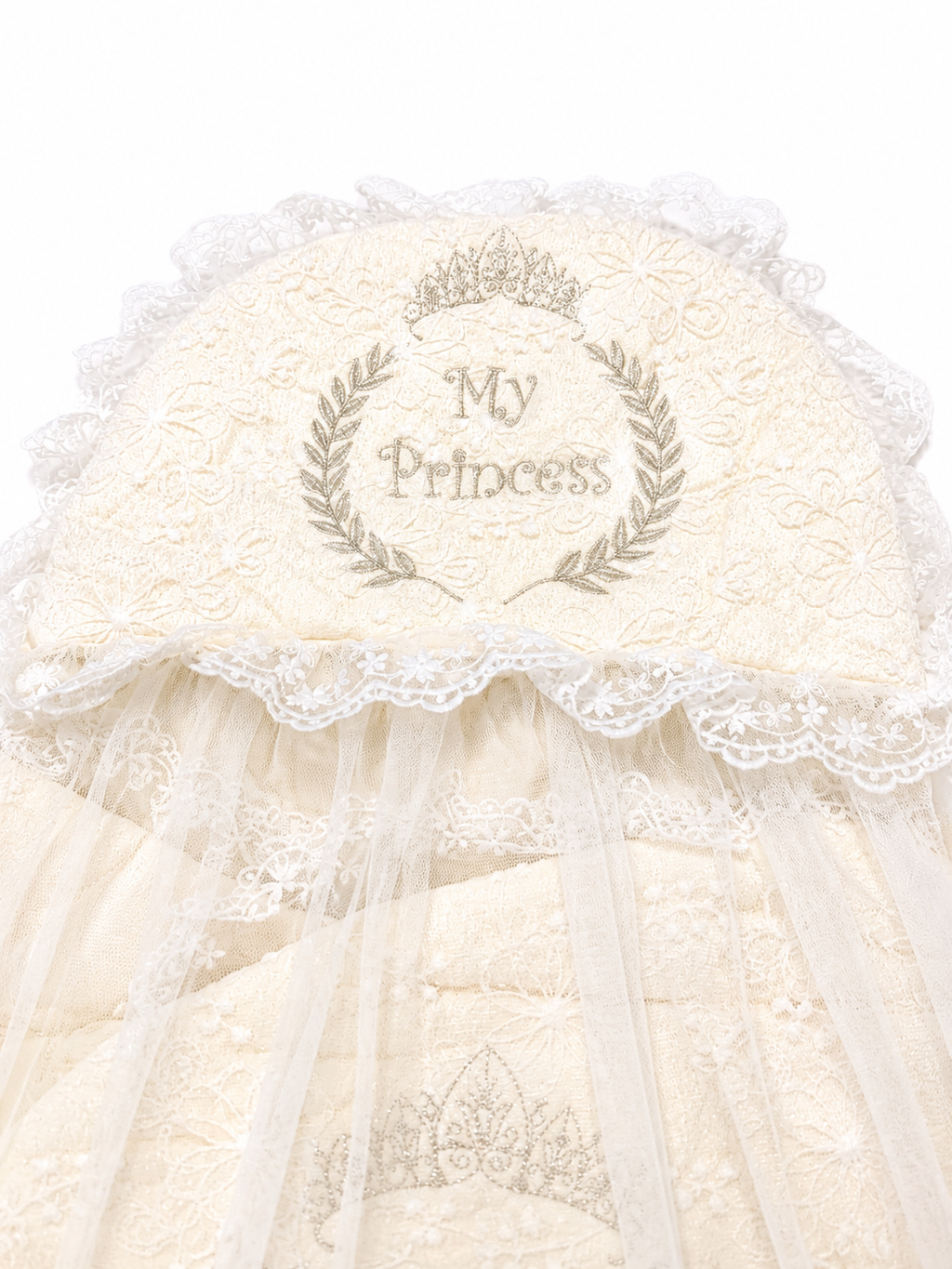 Château Lace Baby Nest